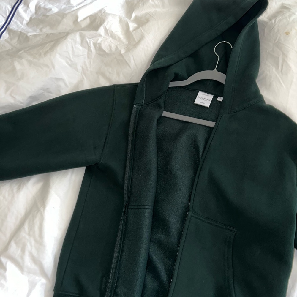 Aritzia TNA green zip up jacket